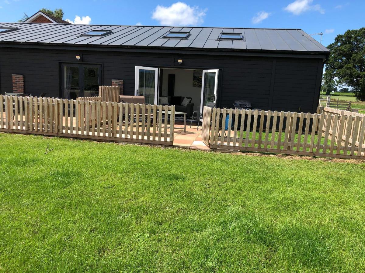 1 Barn Cottages Whitchurch  Exterior photo